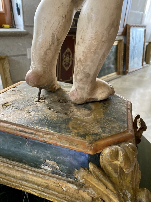 IL PRIMO RE. Bambinello ligneo antico