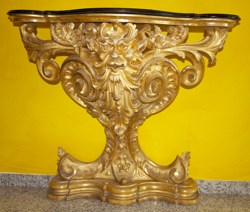 BAROCCO console dorata.